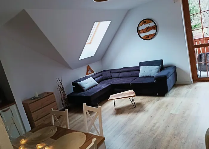 شقة Szum Lomnicy كارباش